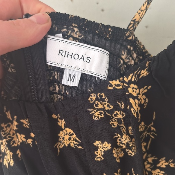 Floral Midi Boutique Dress – Size Medium - Picture 4 of 9